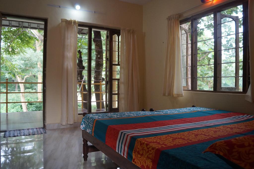 Jungleparadiso Homestay Теккади Экстерьер фото
